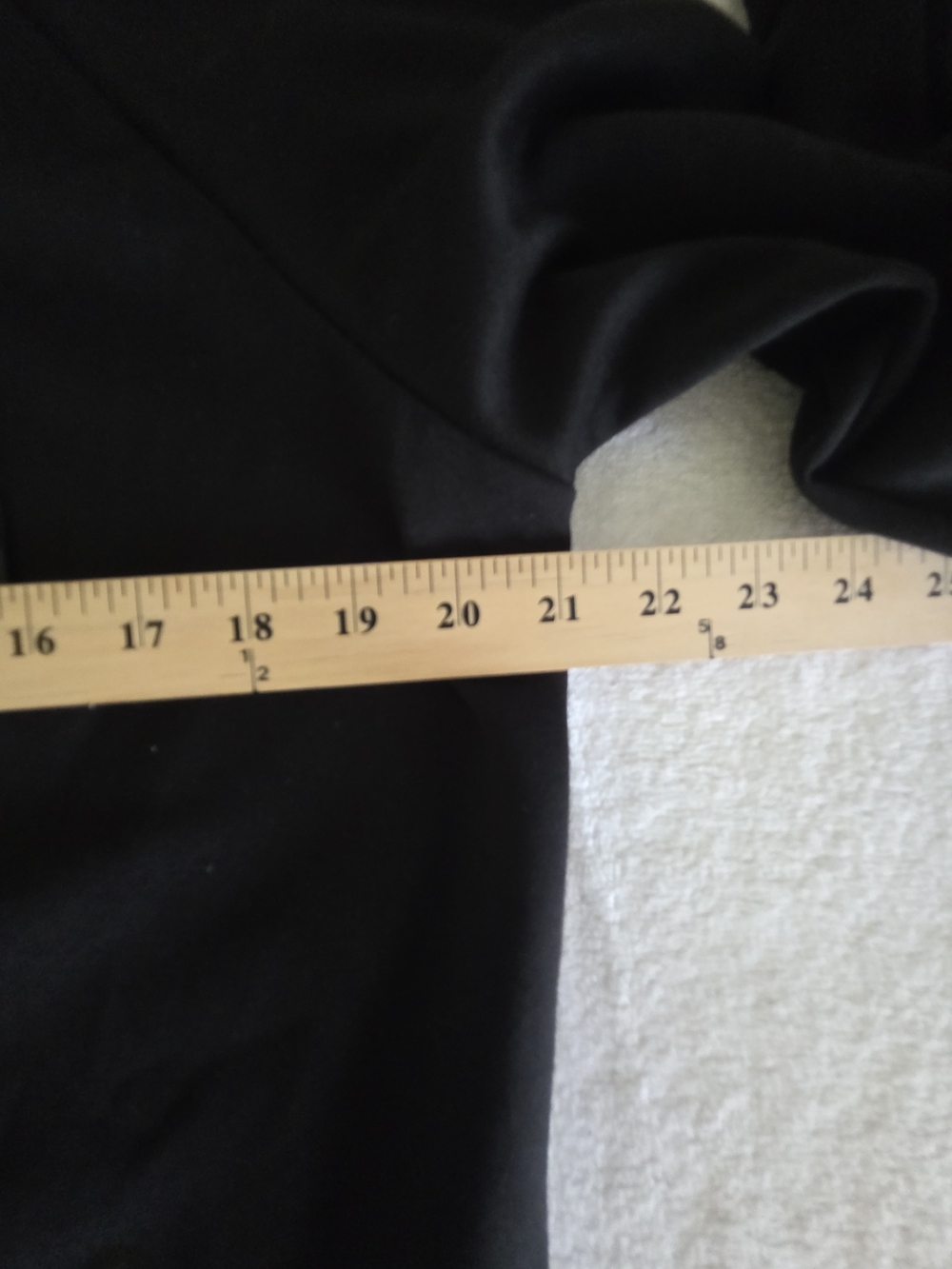 NWT Full-Zip Hooded Sweatshirt with Zipper Pockets, Men's Black - Picture 3 of 8